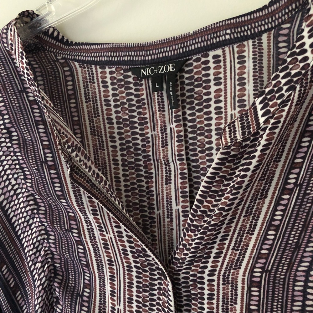 NIC & ZOE cute print button down blouse.